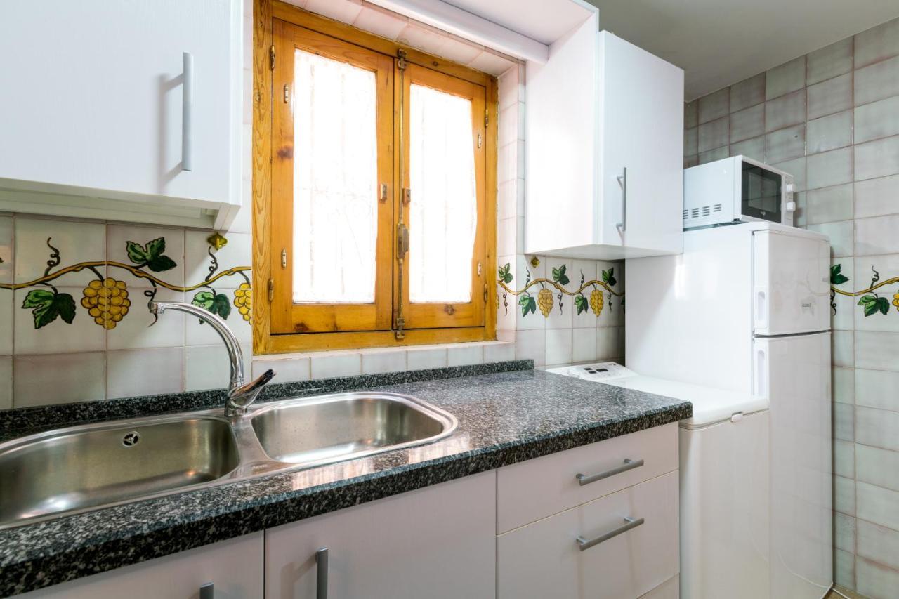 Ferienwohnung Holi-Rent Estrella Sevilla Exterior foto