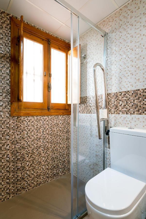 Ferienwohnung Holi-Rent Estrella Sevilla Exterior foto