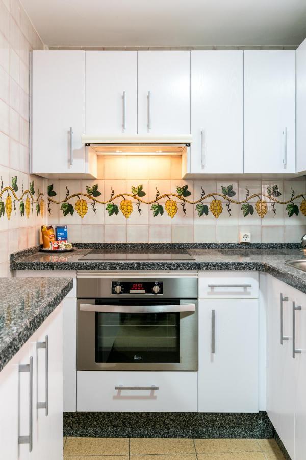 Ferienwohnung Holi-Rent Estrella Sevilla Exterior foto